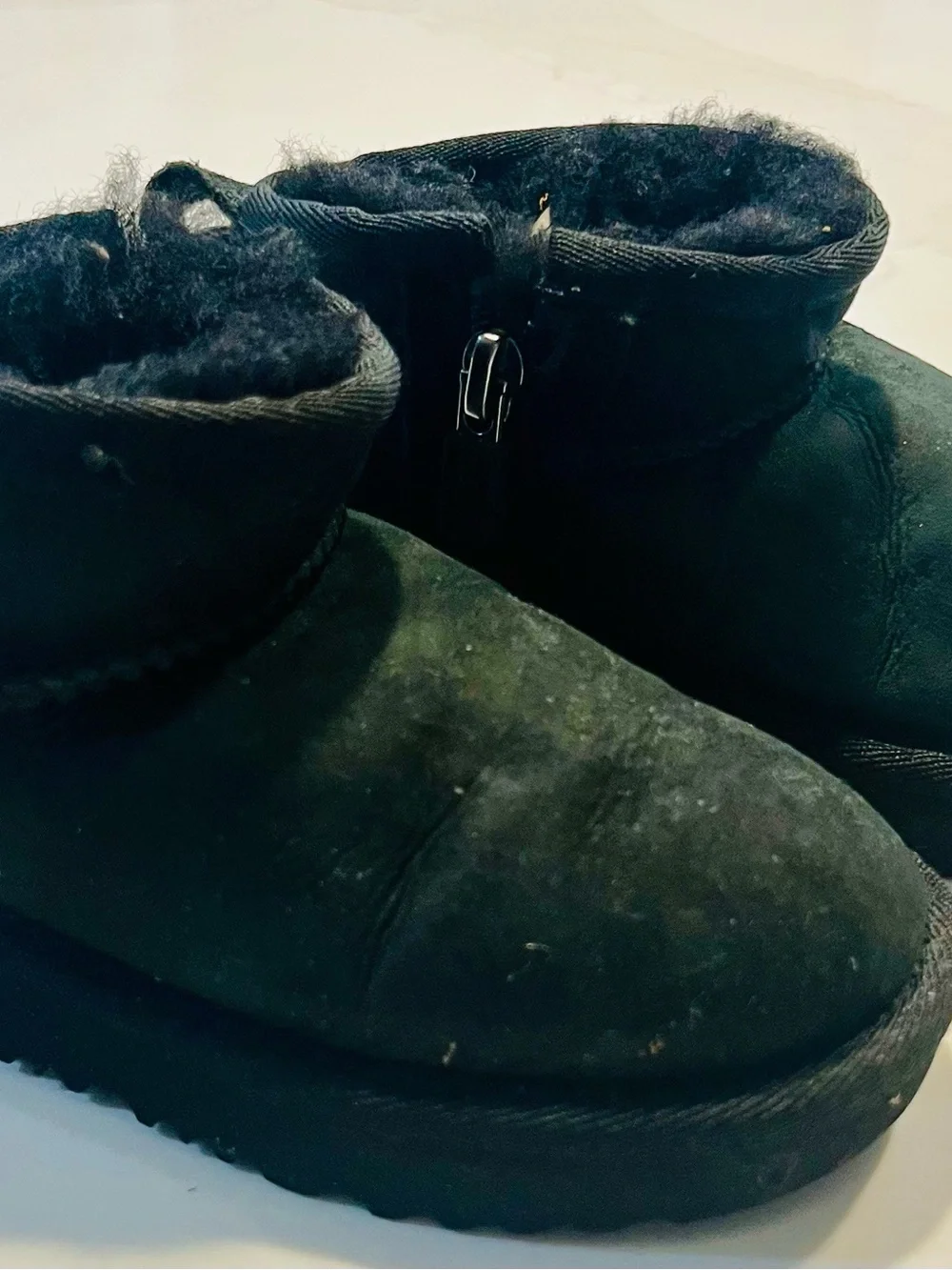 UGG Kids Black Cozy Zip-Back Booties